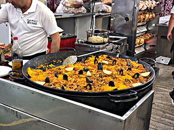 paella pans can be as much as 6 feet in diameter