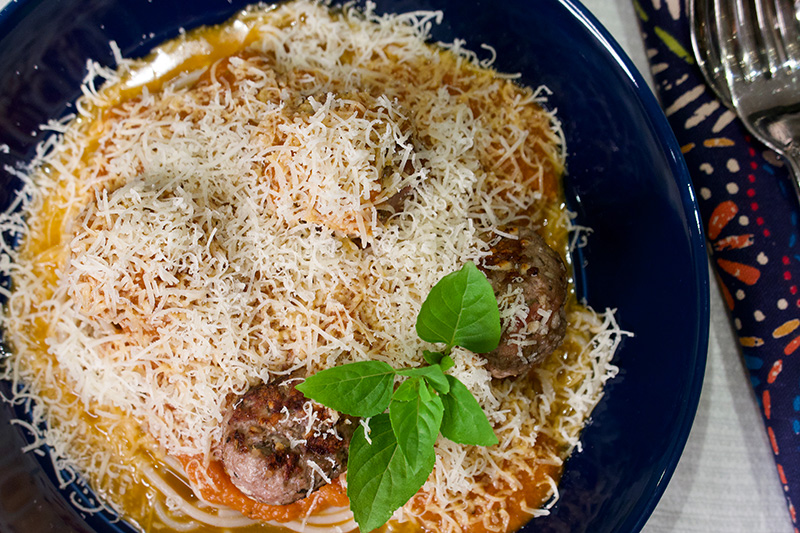 Easy healthy Spaghetti with Meatballs and Tomato Sauce recipe from Dr. Gourmet